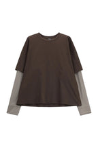 T-shirt con inserto camicia a righe