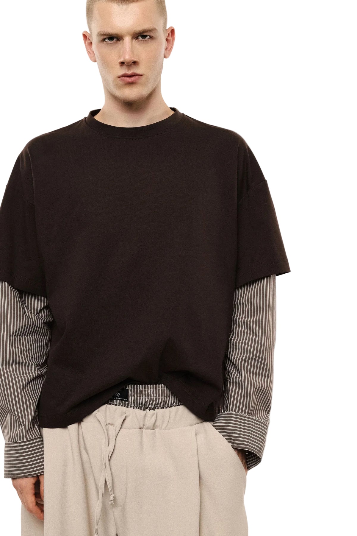 T-shirt con inserto camicia a righe