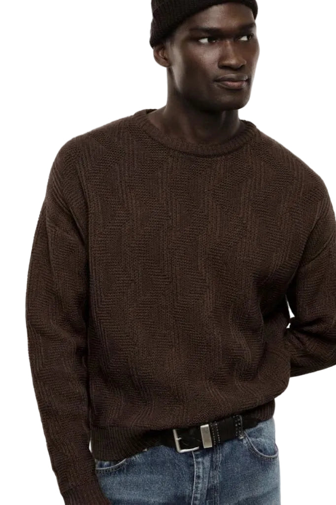 Maglione moro con motivo lavorato