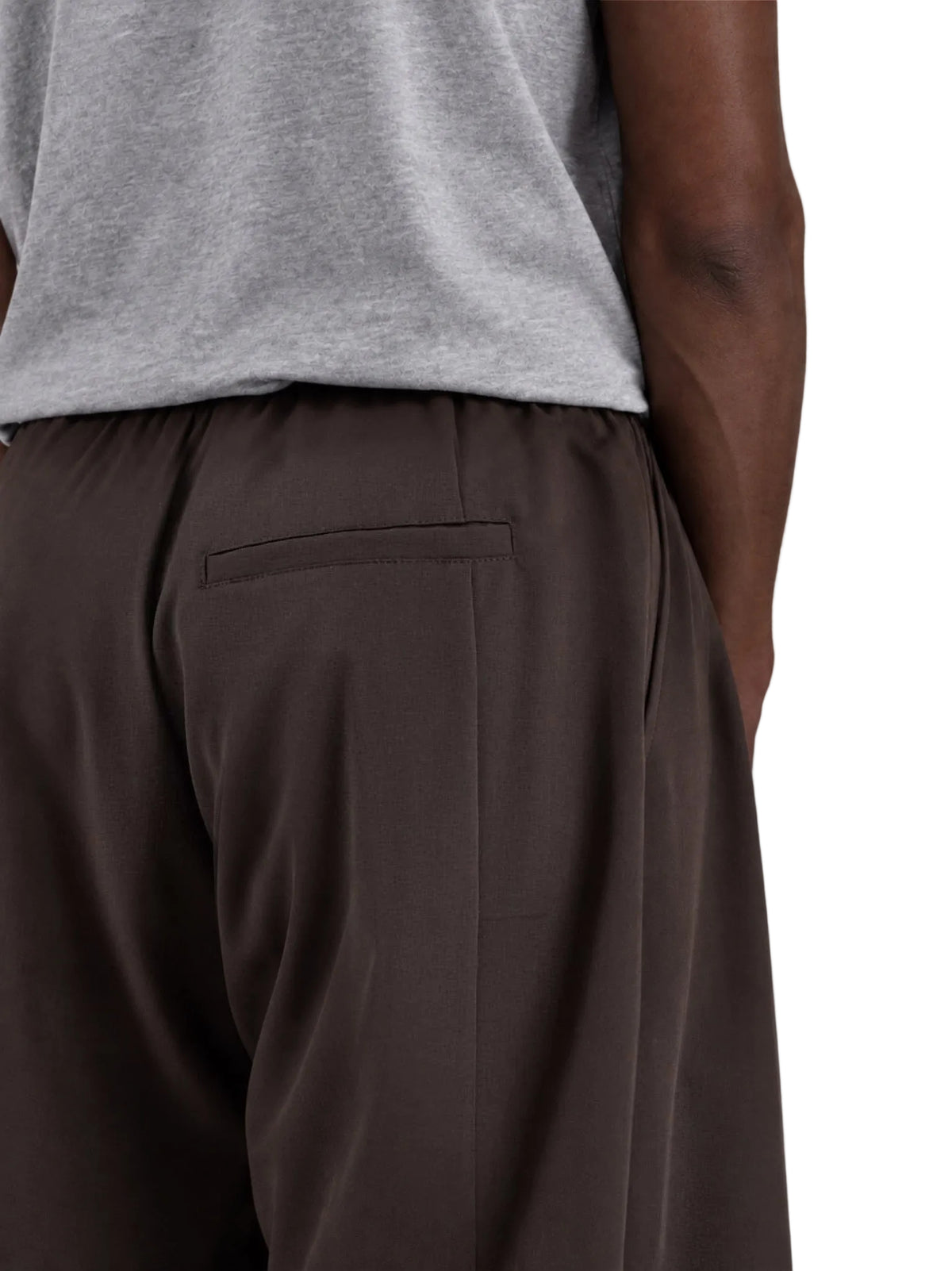 Pantalone moro baggy-fit con pinces