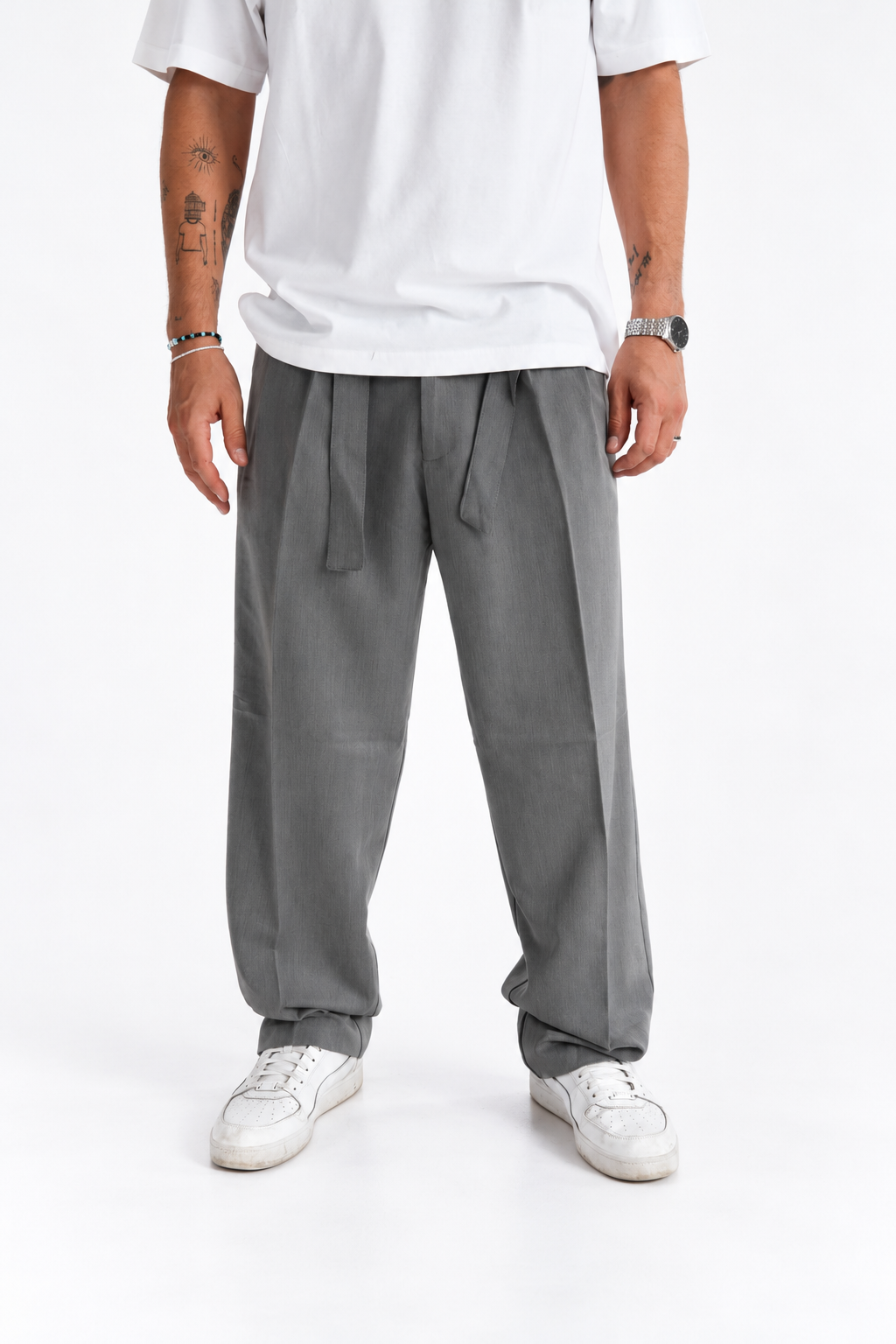 Pantalone grigio baggy fondo largo