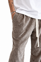 Pantalone tuta baggy velluto fango